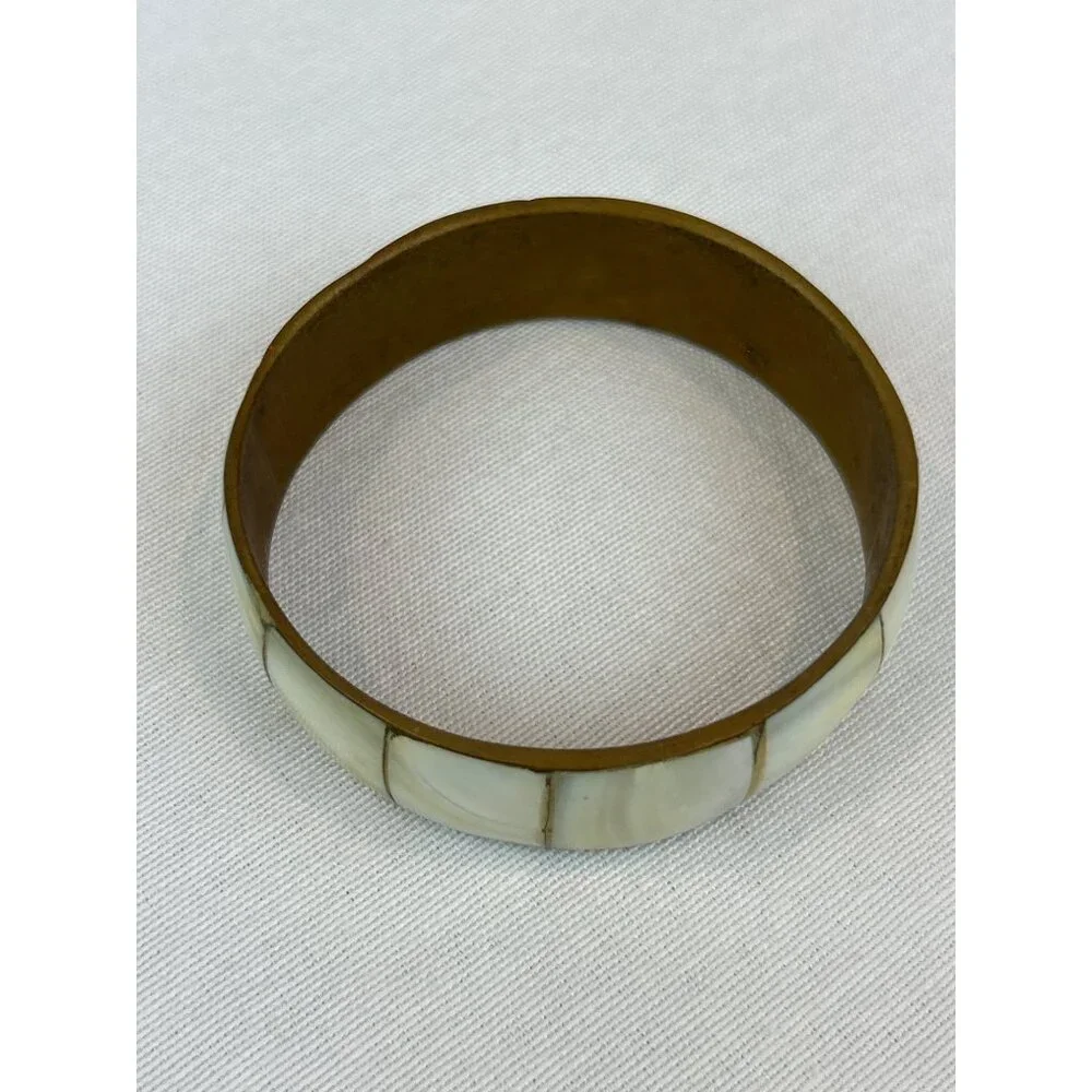 Vintage Brass Mother Of Pearl Bangle Bracelet 70s 80s Cream - Picture 3 of 7